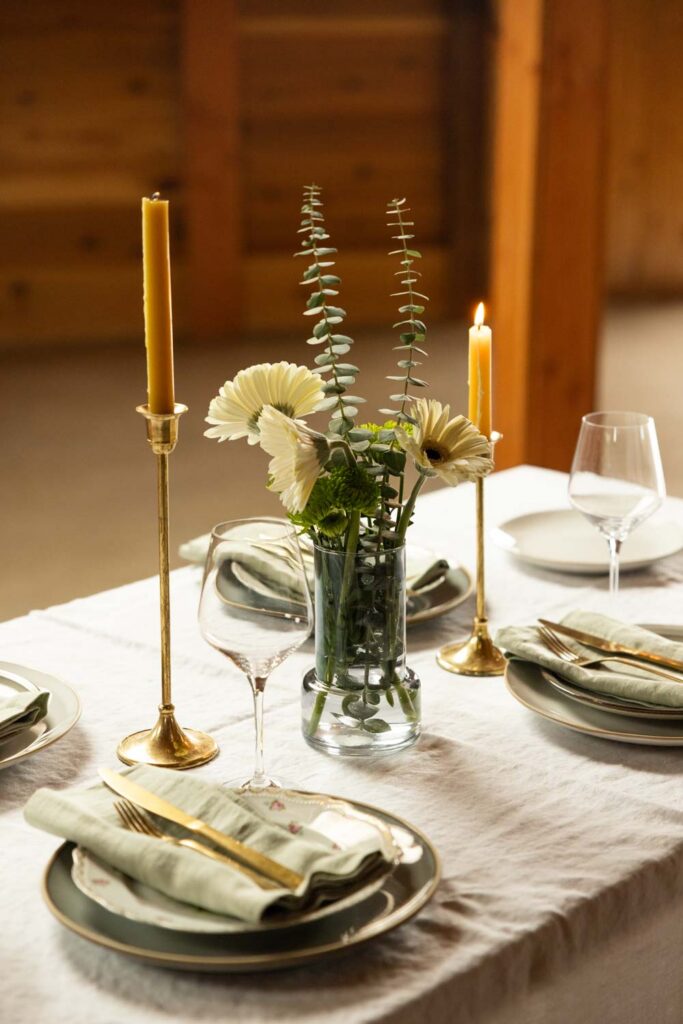 the_farm_2026_website_barn_table_setting_detail