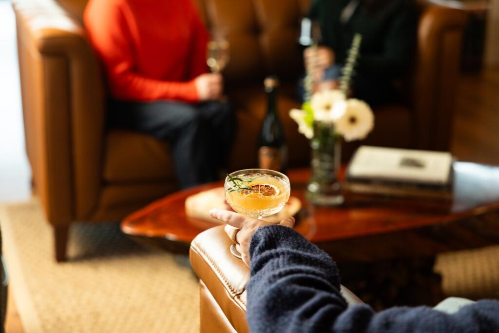 the_farm_2026_website_lounge_cocktail_group